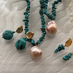 Load image into Gallery viewer, Donna Necklaces &amp; Earrings
