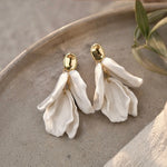 Load image into Gallery viewer, Nelly Earrings
