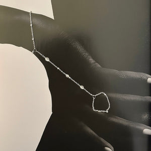 Ava Hand Chain
