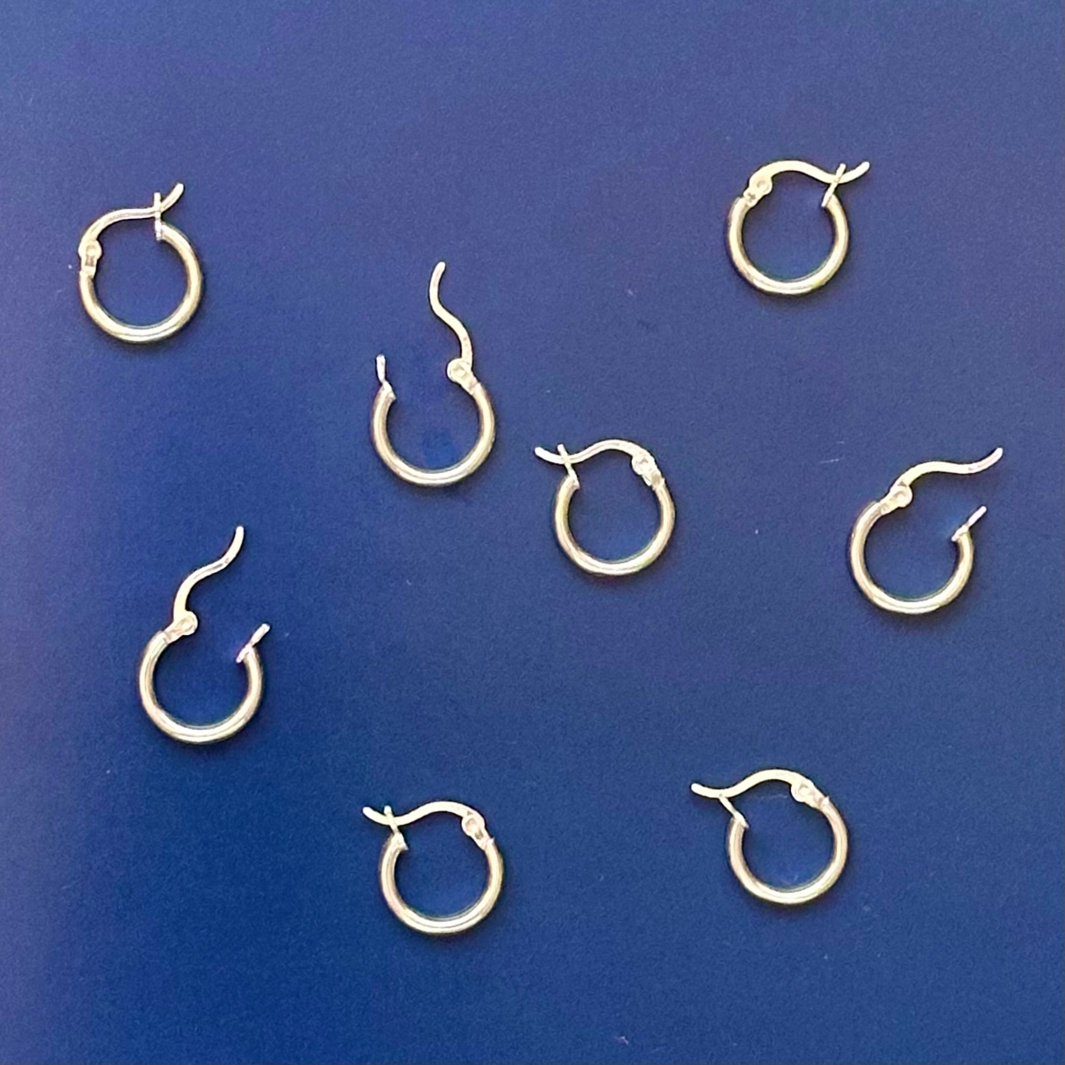 Step 1: Danielle Huggie Hoops