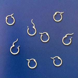 Step 1: Danielle Huggie Hoops